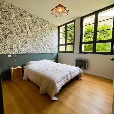 L'appart Du Palais A 150m De La Grande 公寓 莱萨布勒-多洛讷